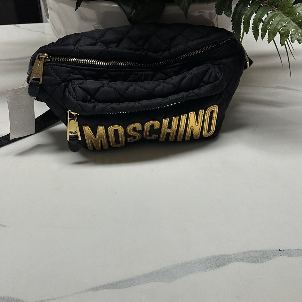 Moschino Black Quilted Nylon Belt Bag with Gold Lettering. Travel in Style - Picture 6 of 17